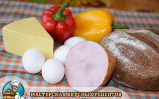 Яичница в хлебе: разные способы приготовления Глазунья в хлебе с сыром