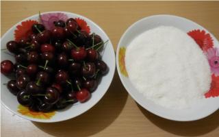 Как сварить вишневое варенье без косточек: пошаговые рецепты Варенье из вишни без косточек